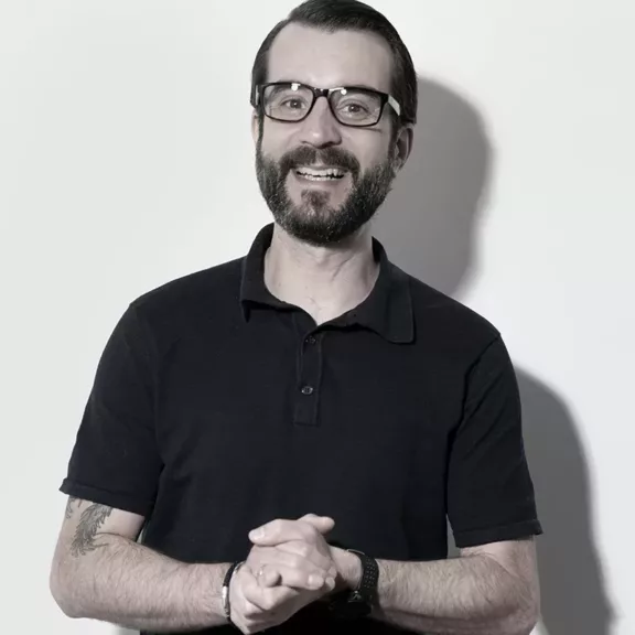 Porträt von Alexander Reinhold, Geschäftsführer bei schalk&friends