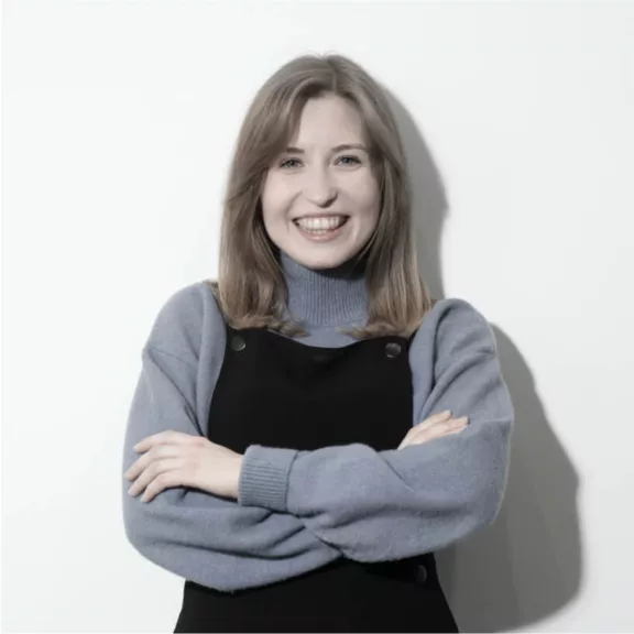 Porträt von Helena Stangl